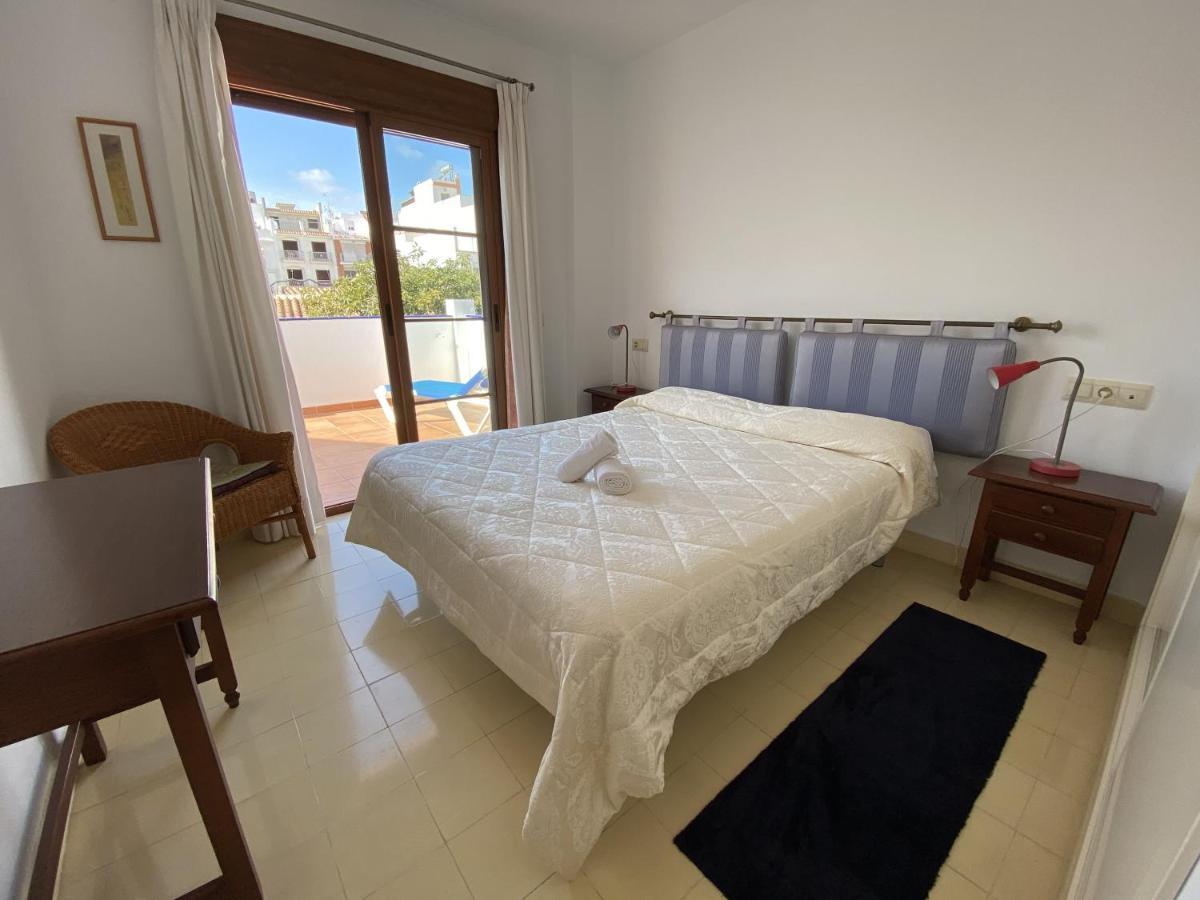 Club Costa Nerja Apartment Luaran gambar