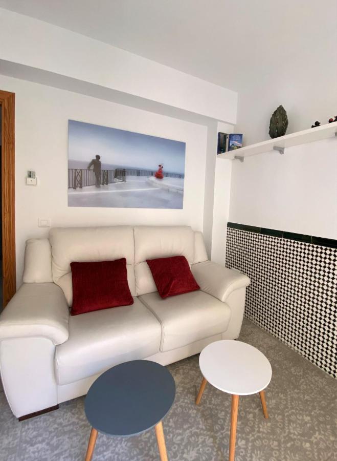 Club Costa Nerja Apartment Luaran gambar