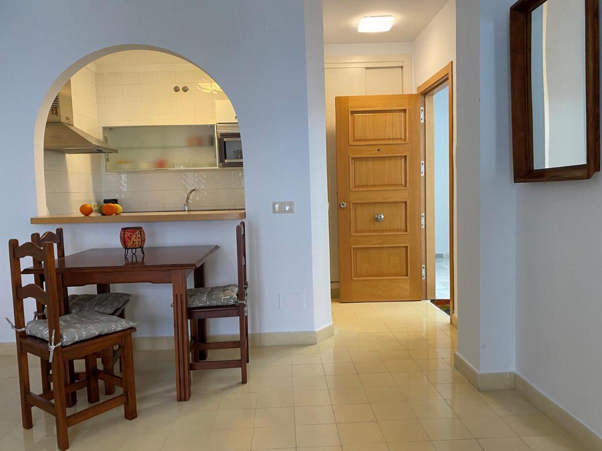 Club Costa Nerja Apartment Luaran gambar