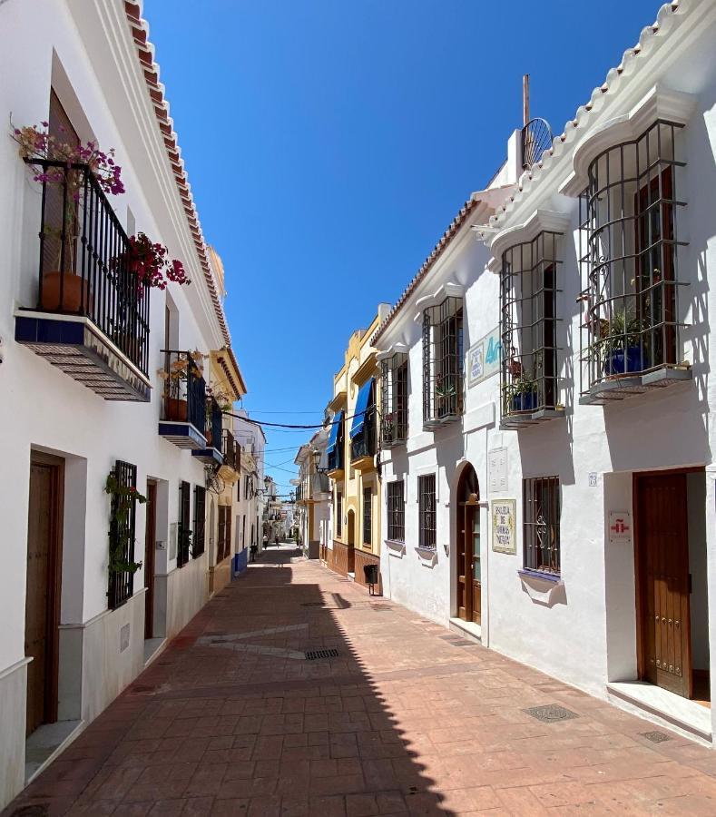 Club Costa Nerja Apartment Luaran gambar